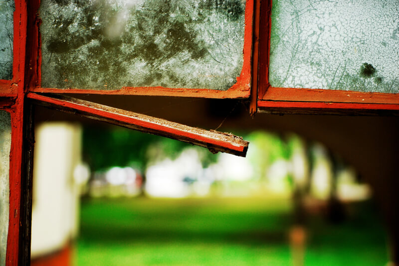 urban decay window panes