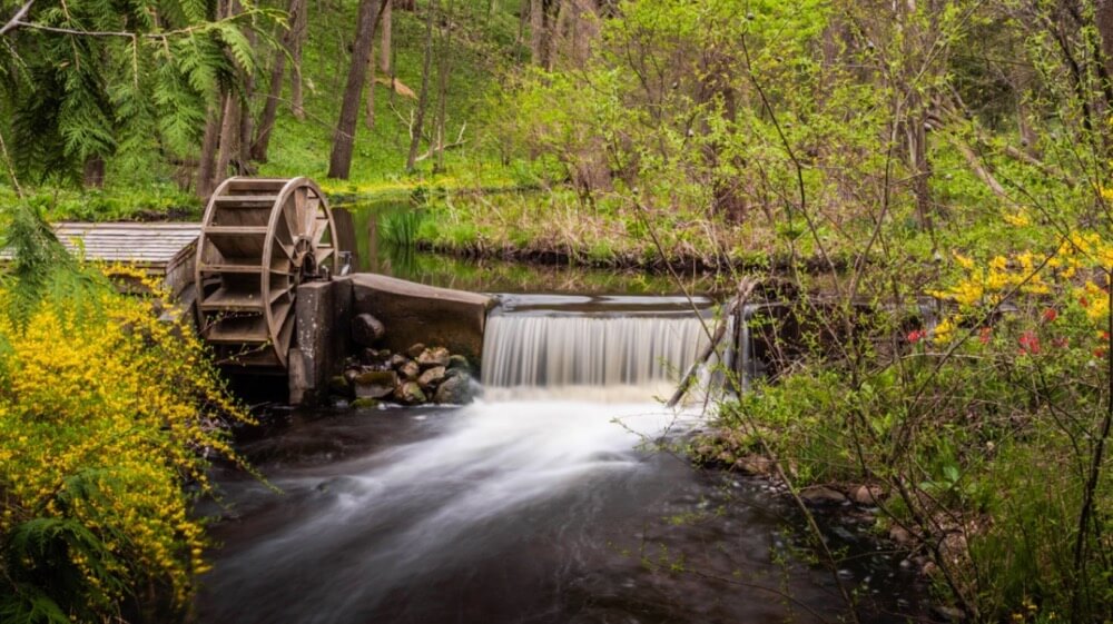 Bailiwick Studios - Waterfall