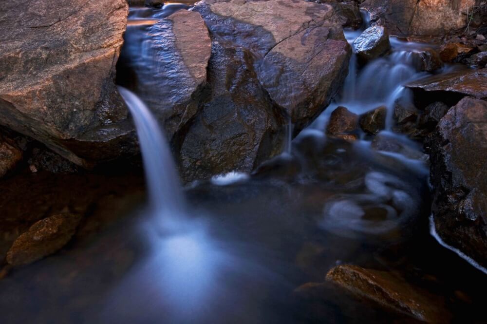 elliot keeney - small waterfall at bottom of lesmuride falls