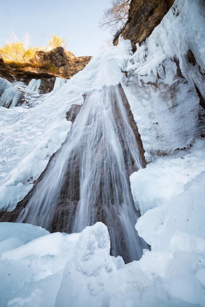 Davide Gabino - Frozen Cascade