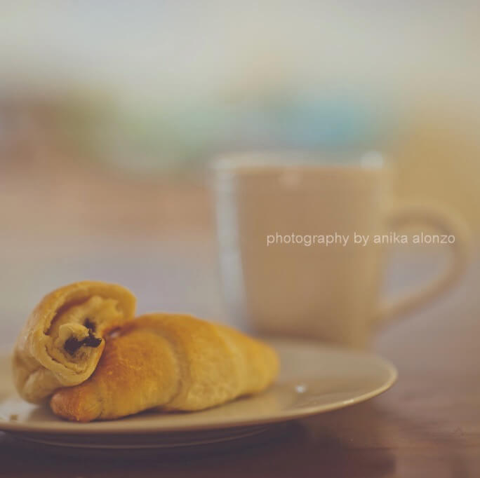 photography by anika alonzo - wake up time