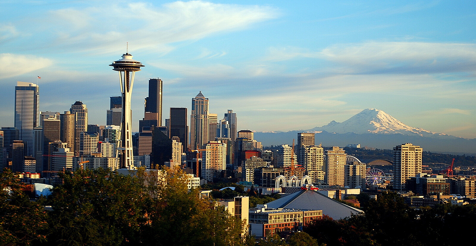 Joe Wolf - Seattle Skyline and Mount Rainier From Kerry Park