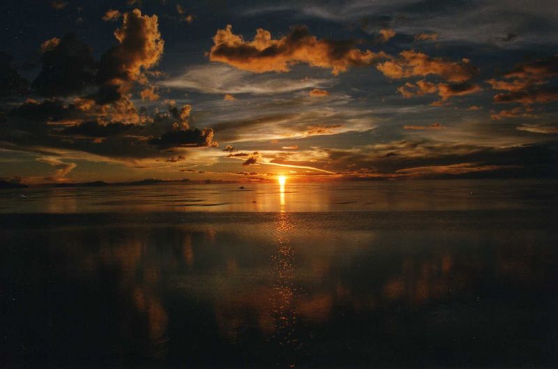 Sunset over the Salar de Uyuni