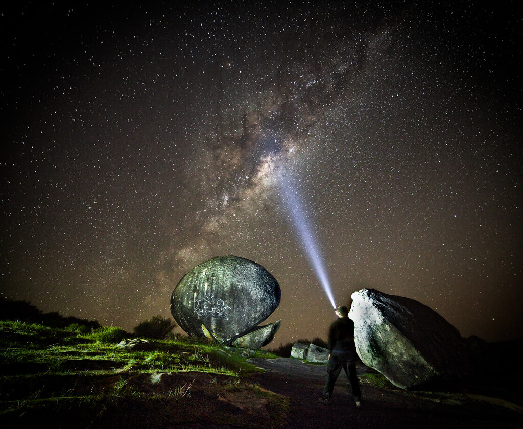 Long exposure photography of Milky Way by Stephen Humpleby