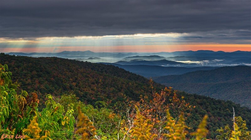 Ken Lane - Pisgah Inn Sun Rays Blue Ridge Parkway