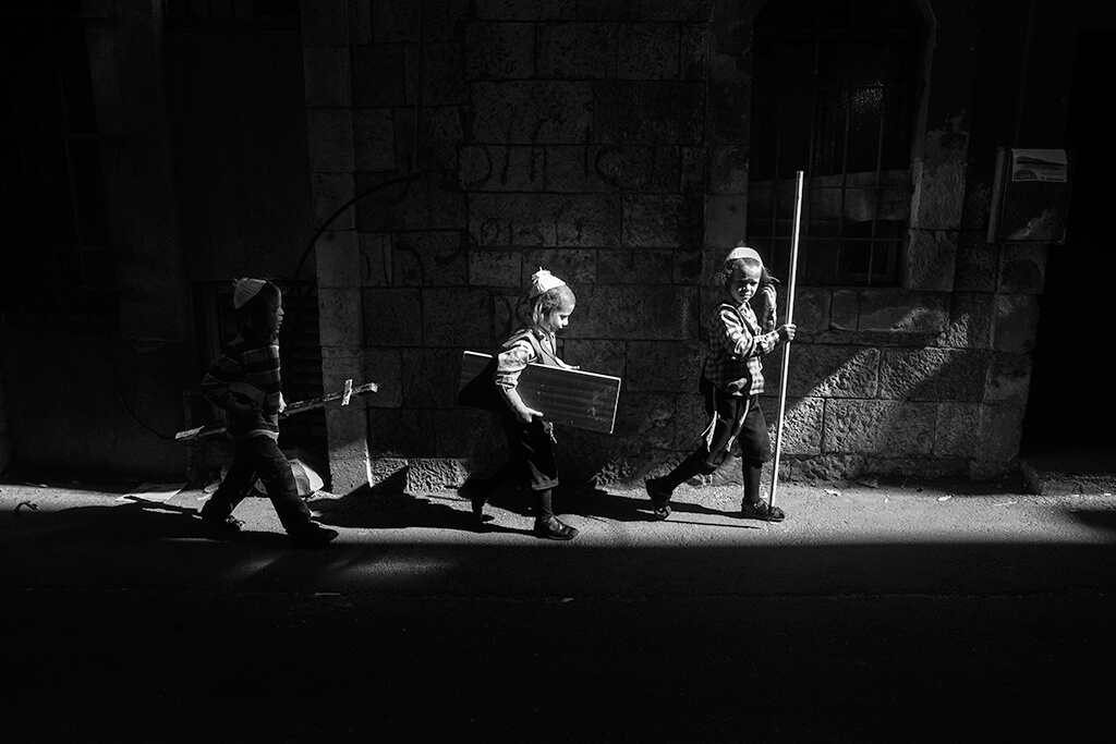 ilan Ben yehuda jewish boys playing