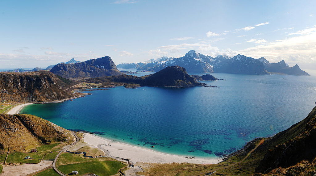 Michele Agostini - Haukland Beach view