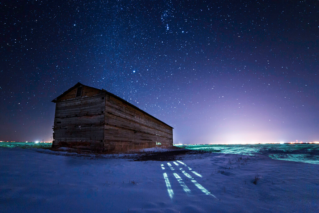 Scott Ackerman - barn starry sky night photography