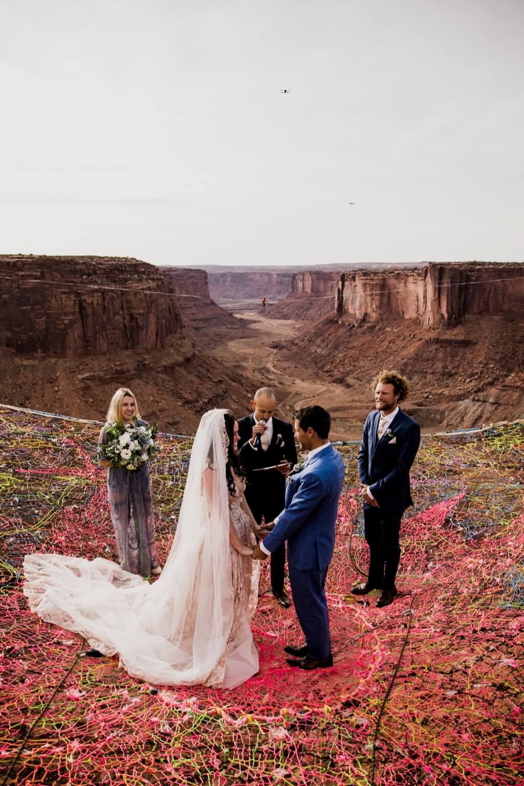 Hearnes Elopement Photography - moab canyon spacenet wedding