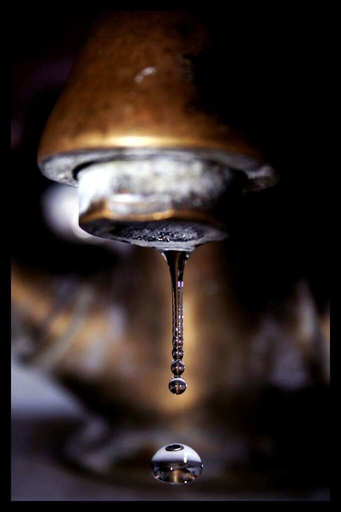 Valentino Tombesi - water drop faucet