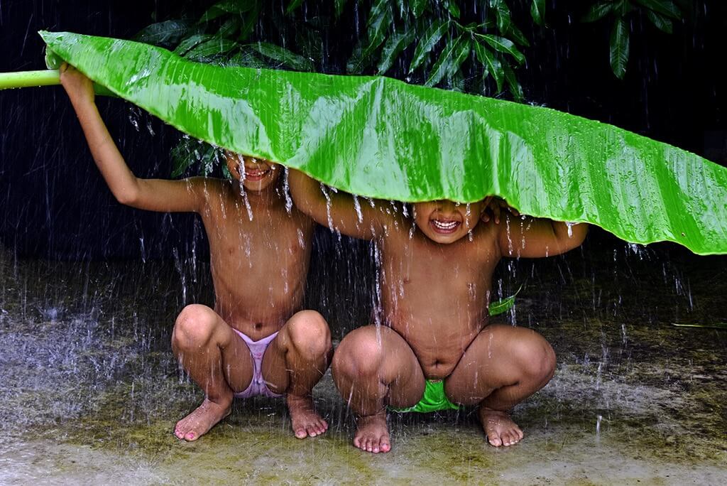 Chinmoy Biswas - Kids in Rain