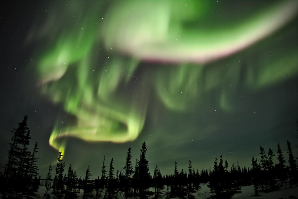 Emmanuel Milou - northern lights near Churchill Northern Studies Center