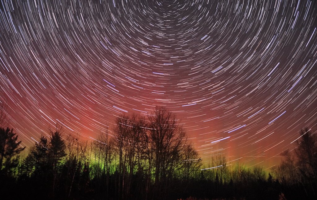 Mike Lewinski - star trail with aurora borealis