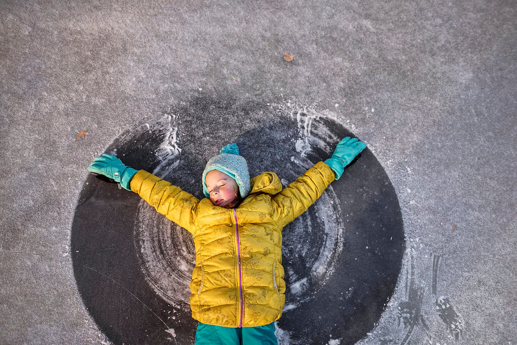 Elizabeth Sallee Bauer - Snow angel