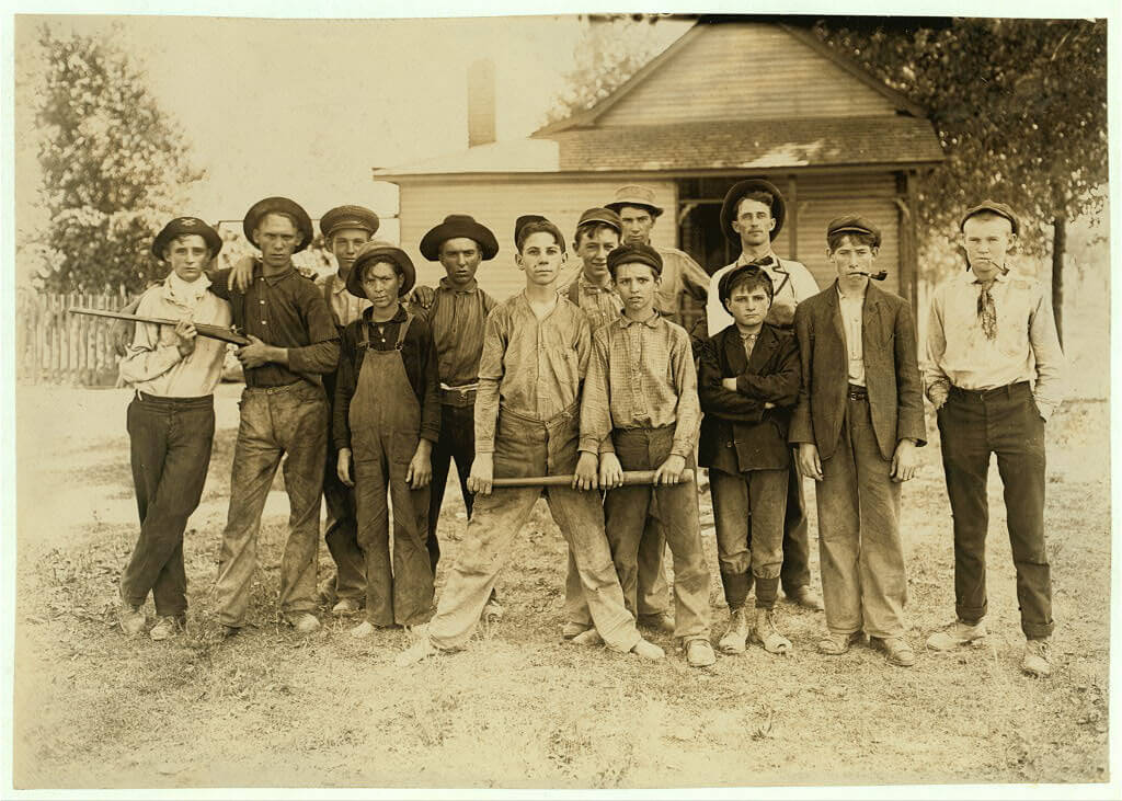 Lewis Wickes Hine - baseball team