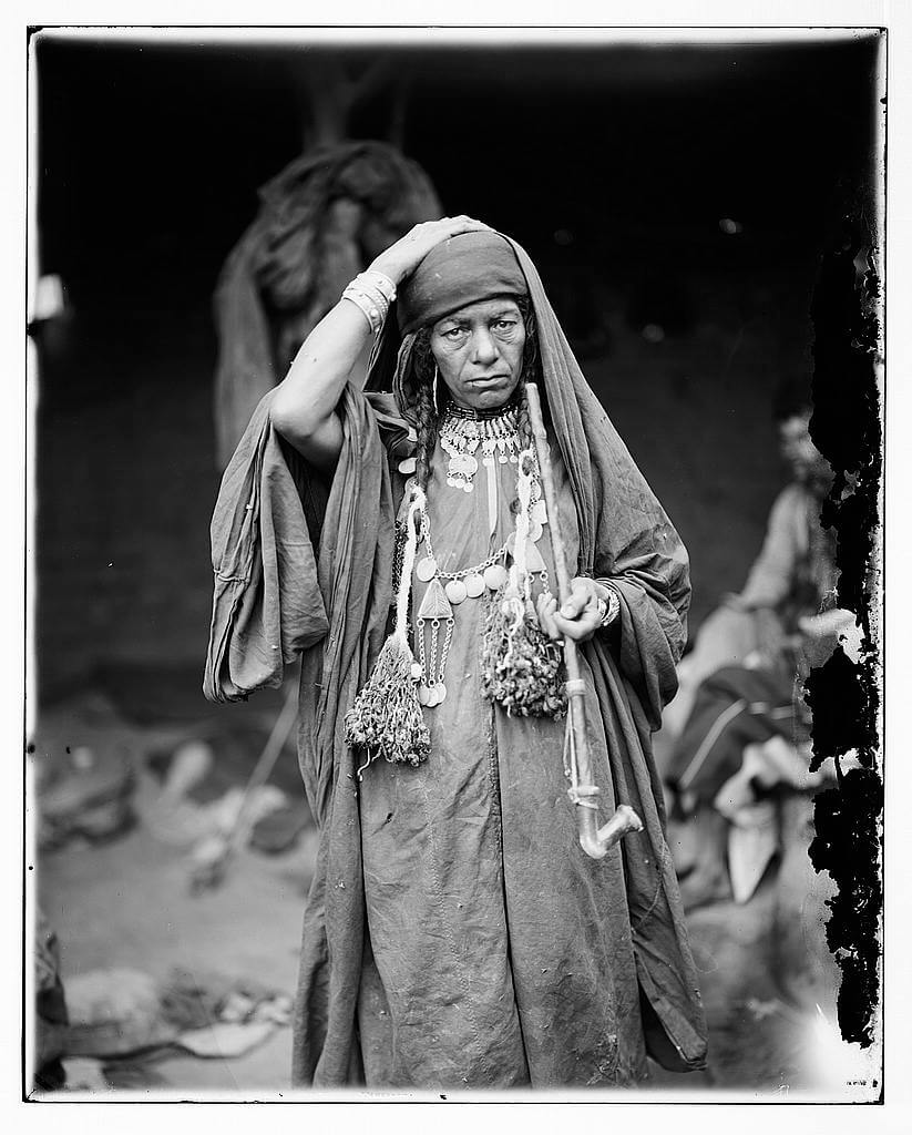 Old Bedouin woman