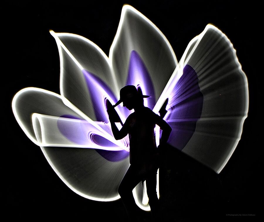 Valerie DeBiase - silhouette light painting