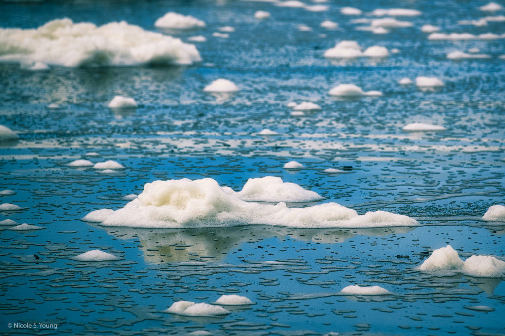 ice floats in water after